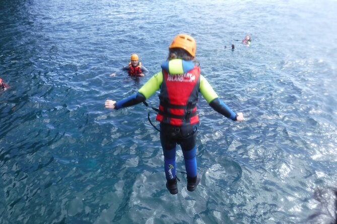 Coasteering Tour - Cliff Jumping, Swimming, Scrambling. - Thrilling Scrambling and Climbing