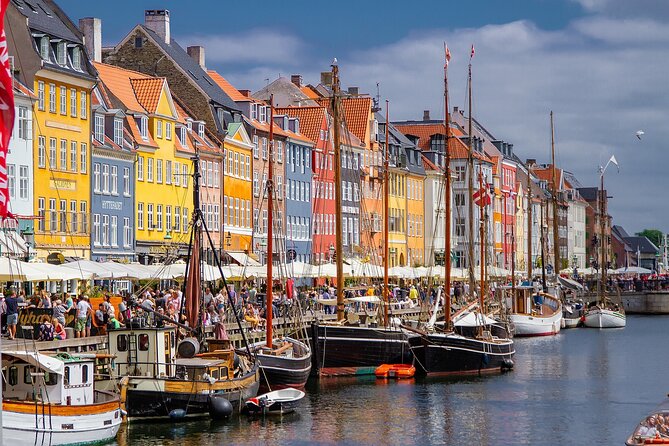 Copenhagen Self-Guided Murder Mystery Tour in Nyhavn (Danish Only!) - Participant Requirements