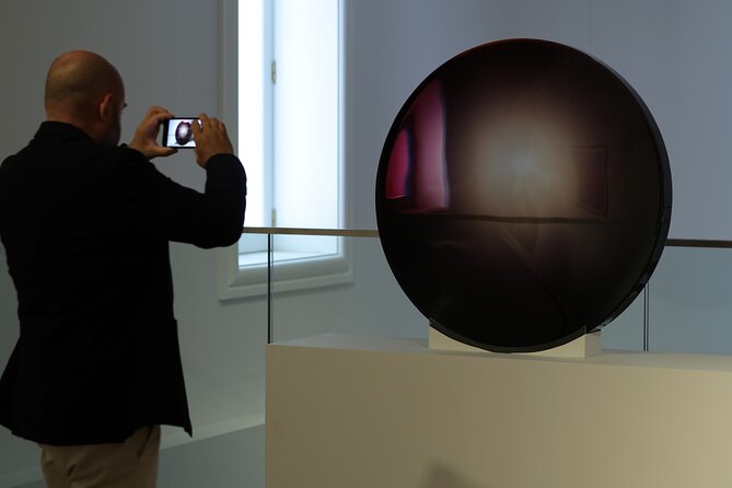 Dalí Universe Exhibition | Atkinson Museum - Logistics and Access