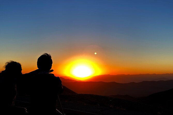 Death Valley Sunrise & Stargazing Day Tour Group Discount for 2 More People - Tour Conditions