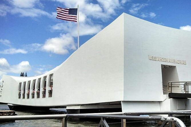 Deluxe Arizona Memorial Bowfin Submarine Tour Review - Pearl Harbor Visitor Experience