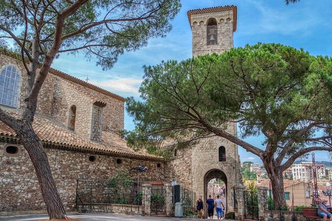 Discover Incredible Cannes on Private Walking Tour - Admire Stunning Coastal Views