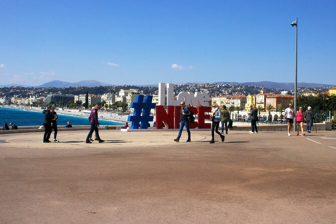 Discovery of the City of Nice by Electric Méhari - Reviews and Ratings