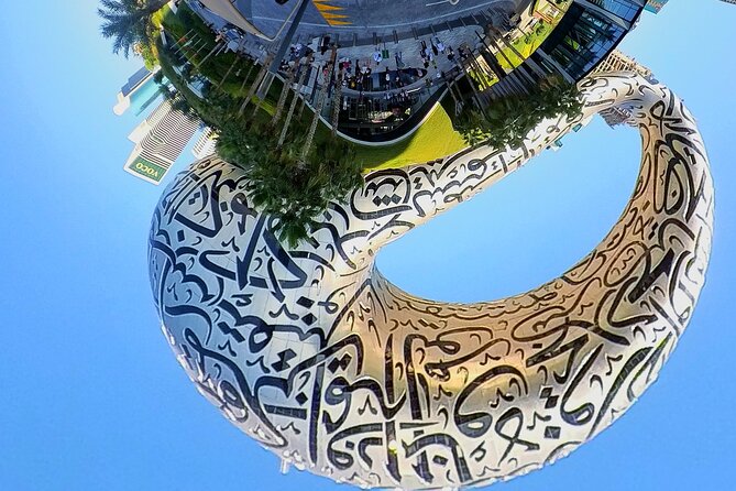 Dubai Instagram Reels Videography Tour - Personalized Photo Delivery