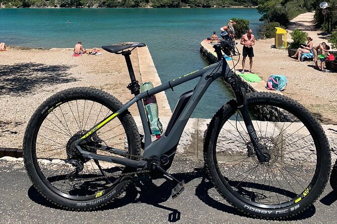 E Bike Rental National Park Mljet - Equipment and Electrical Systems