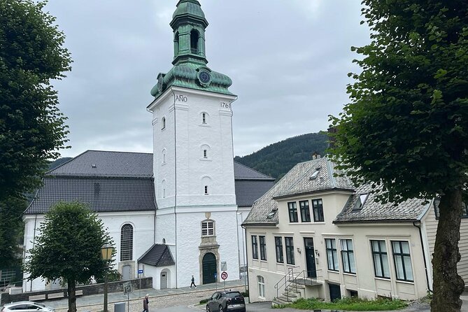 E-Scavenger Hunt Bergen: Explore the City at Your Own Pace - Exploring Bergen at Your Own Pace
