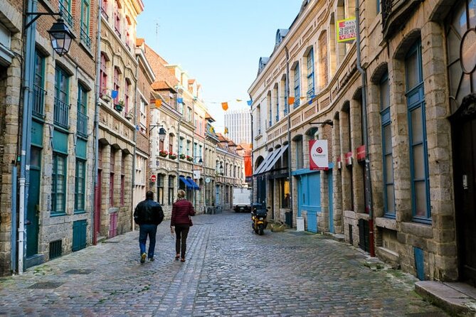 E-Scavenger Hunt Lille: Explore the City at Your Own Pace - Accessibility and Suitability