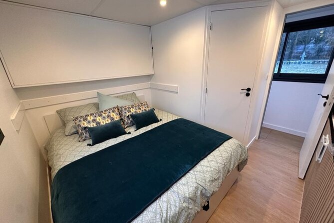 Eco-Responsible House Boat Rental in Aÿ Champagne With Driver - Cancellation and Refund Policy