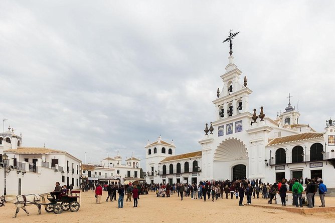El Rocio, Donana Natural Park and Matalascanas Beach Day Trip From Seville - Matalascañas Beach Experience