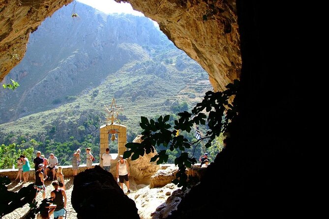Elafonisi Beach Wisdom of God Cave Private Tour - Pickup and Transportation