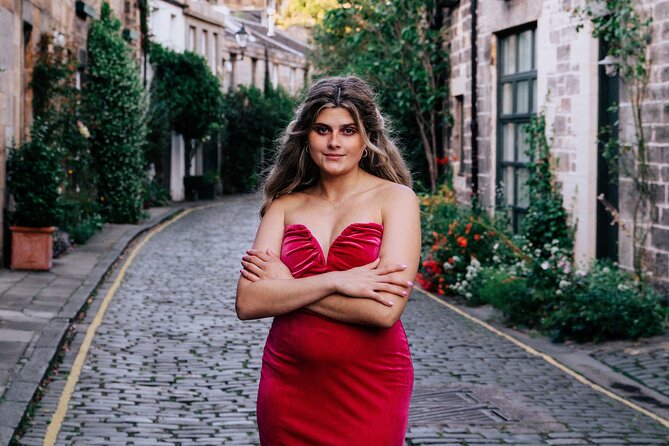 Elegant Professional Private Photoshoot Tour in Edinburgh - End Point