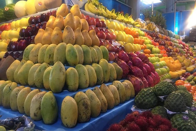Essence of Mexico: Authentic Mexican Cooking Class & Market Tour - Convenient Meeting and Accessibility Information