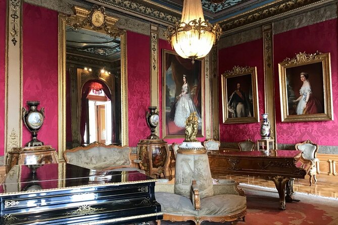 Exclusive Tour to Chapultepec Castle - Inclusions and Logistics