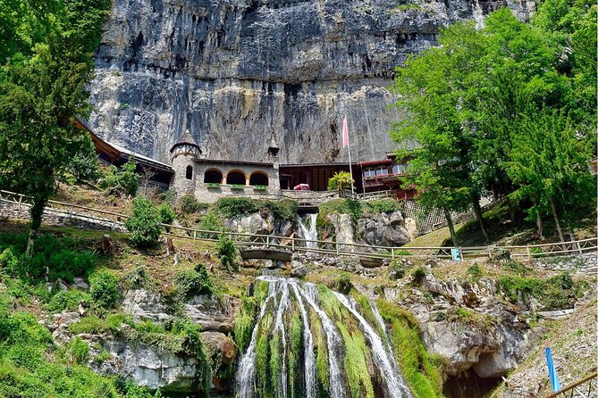 Experience Swiss Countryside on Private Tour by Car From Lucerne - Highlights of the Itinerary