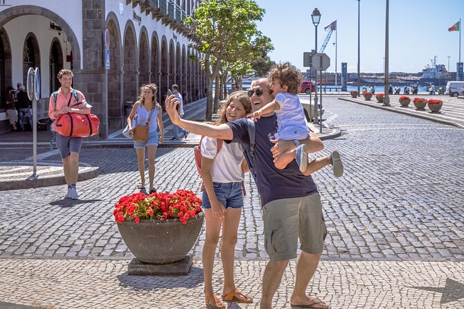 Faro Family Adventure Tour to Learn History and Hidden Gems - Exploring Faros Old Town and Rooftops