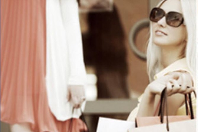 Fashion on Fifth Avenue Shopping Tour - Tour Experience