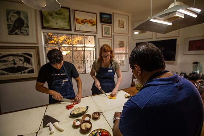 Flavors of Oaxaca: Cooking Class With No Set Menu and Local Market Tour - Important Information