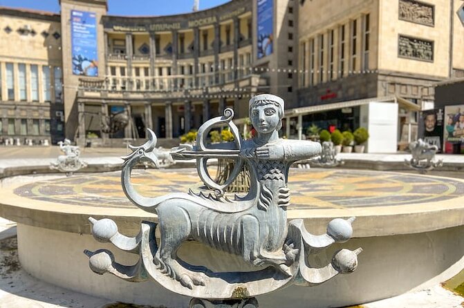 Food and Wine Walking Tour in Yerevan With Pick-Up - Group Size and Accessibility