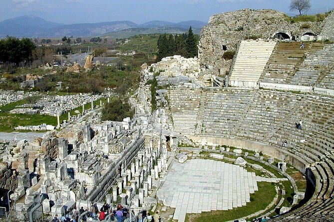 For Cruisers: Small Group EPHESUS Tour With Temple of Artemis - Discover the Historic Village of Şirince