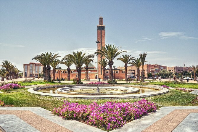 From Agadir or Taghazout: Legzira and Tiznit Day Trip - Discovering Legzira Beach