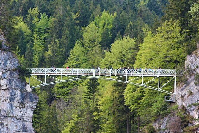From Fussen: Neuschwanstein, Linderhof and More Private Tour - Seasonal Considerations