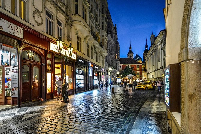 From Salzburg to Prague, Private Transfer With 2h of Sightseeing - Booking Process