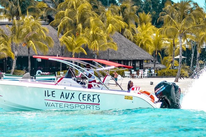 Full Day Ile Aux Cerfs Speedboat Trip With Hotel Transfers (Private or Shared) - Customer Feedback