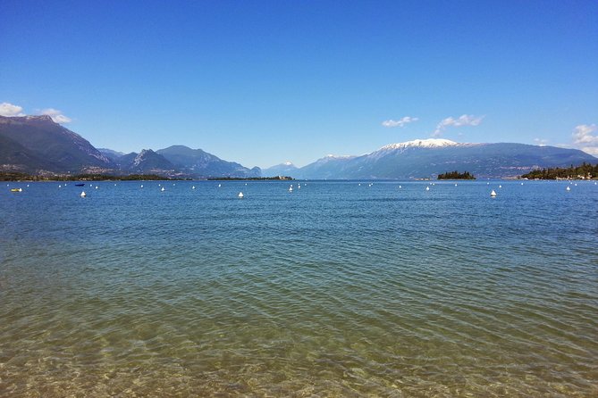 Full-Day Lake Garda and Desenzano Del Garda From Milan - Small Group Tour - Exploring the Historic Sirmione