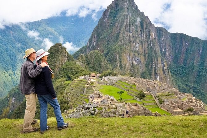 Full-Day Luxury Tour to Machu Picchu by Premium Train - Pickup and Meeting Details