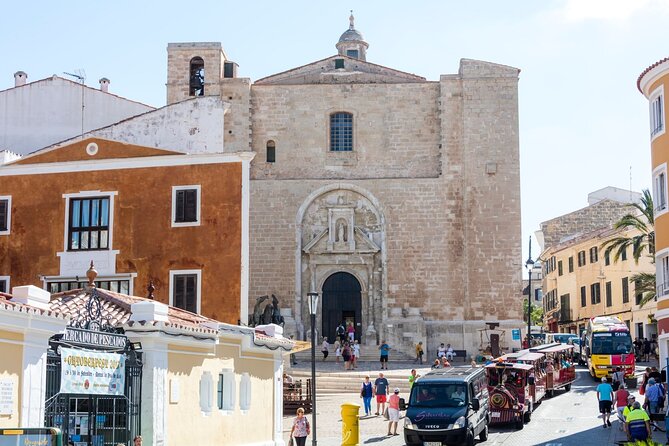 Full Day Mahon Harbour, Binibeca and Xoroi Cave Tour in Minorca - Customer Service Responses