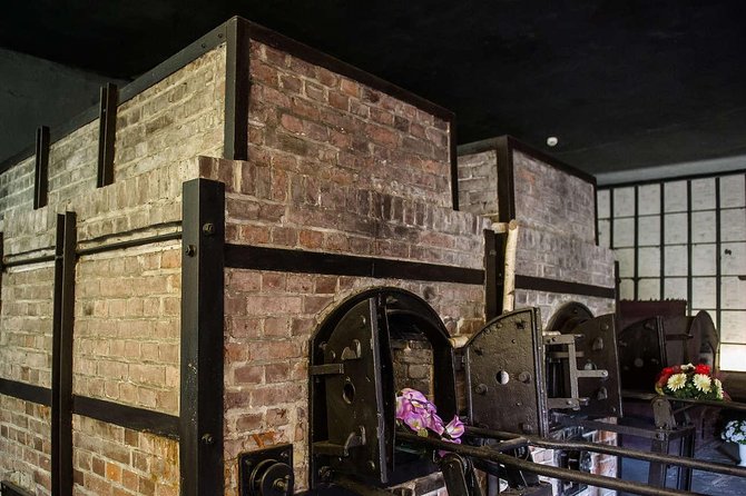 Full-Day Private Guided Tour to Stutthof Concentration Camp and Malbork Castle - Visiting Malbork Castle