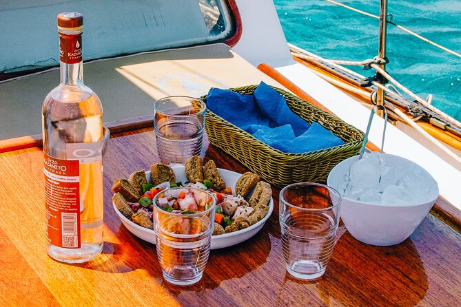 Full Day Tour in Koufonisi and Naxos - Sailing Conditions