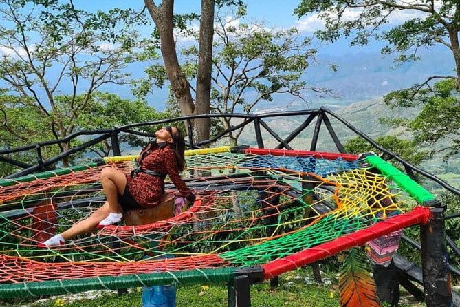 Full Day Tour to the Giants Hand Viewpoint - Tour Difficulty and Accessibility