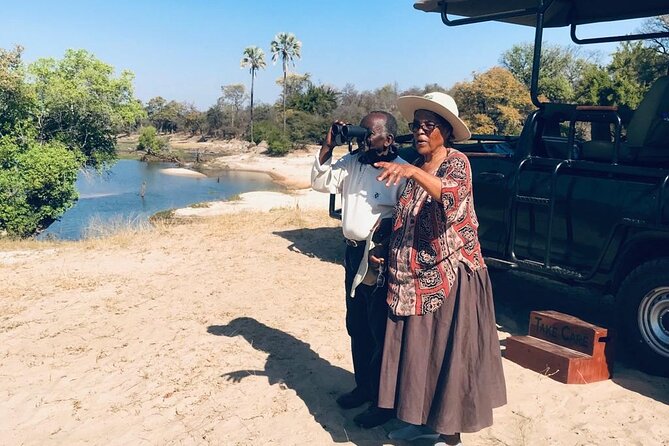 Full-Day Zimbabwe Zambezi National Park Safari & Lunch - Health and Accessibility