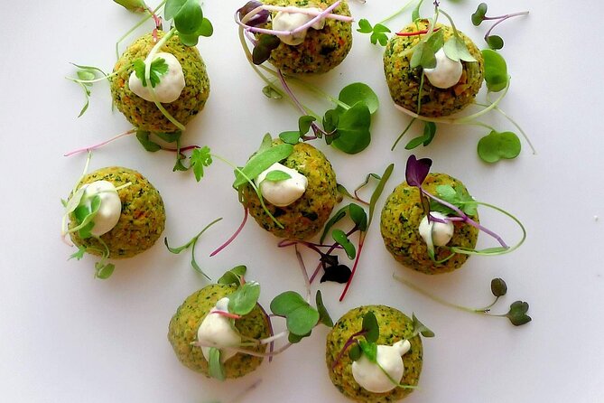 Genuine Valencian Tapas Tour With a Pinch of History - Tasting Tapas and Wine