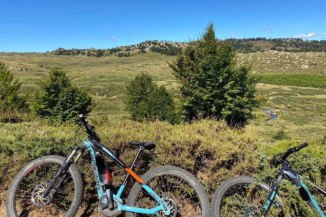 Guided Ride on the Plateau Du Coscione by Electric Mountain Bike - Electric Mountain Bike Usage