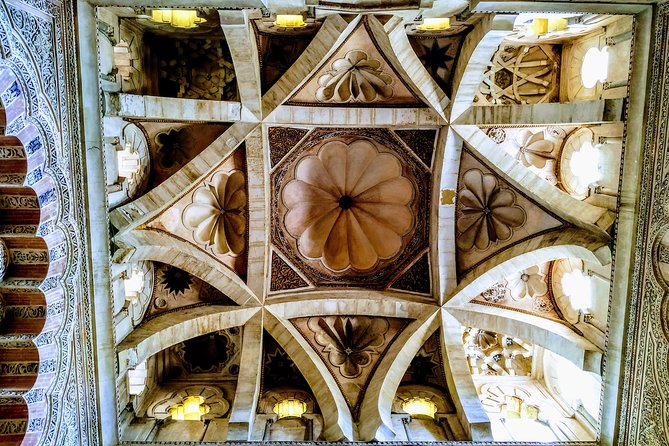 Guided Tour: Discover the 2 Great Monuments in Córdoba: Mosque and Alcázar. - Mosque Highlights
