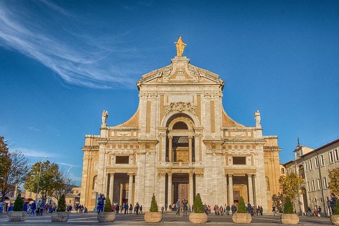 Guided Tour of Assisi - Accessibility and Mobility Considerations