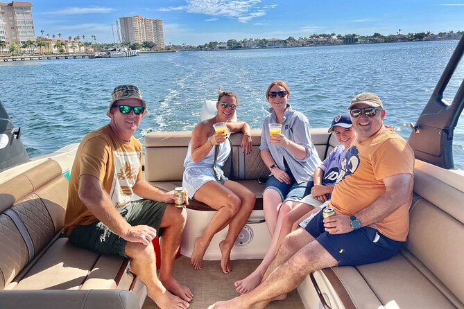 Gulf Barrier Island and Bottlenose Dolphin Tour - Onboard Amenities and Comforts