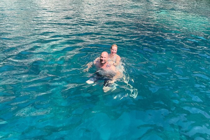 Half Day by Boat to Capri in the Gastronomic Tradition - Snorkeling and Beach Relaxation