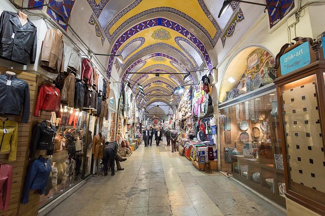 Half-Day Private Tour: Istanbul Shore Excursion With Topkapi Palace - Tour Conditions and Requirements