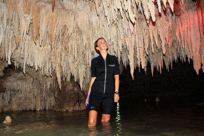 Half-Day Underwater World Tour - Guides Attentiveness and Knowledge