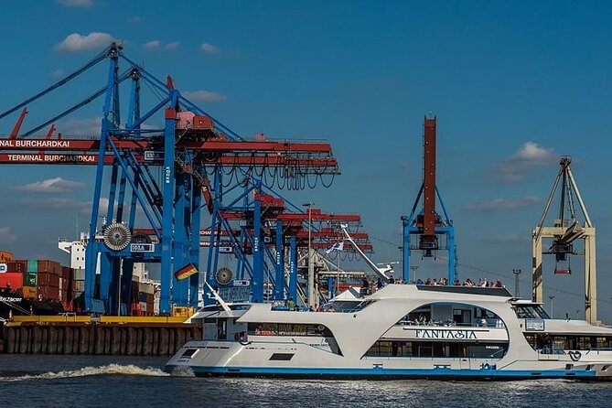 Hamburg 2-Hour Harbor Tour on the Beautiful Elbe - Accessibility and Accommodations