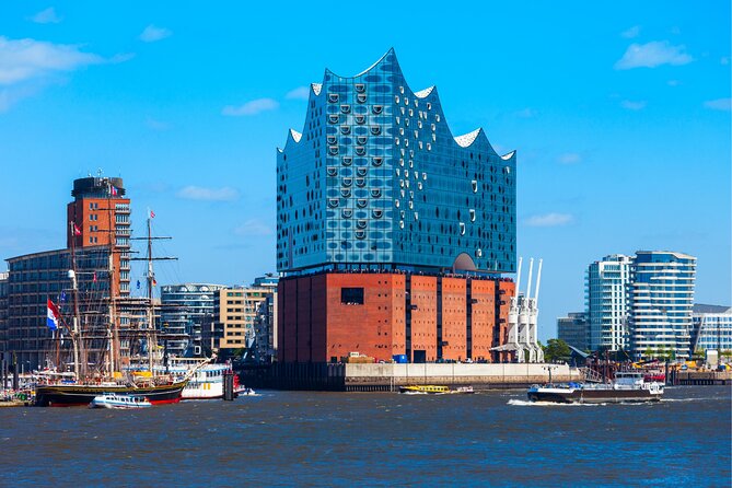 Hamburg Scavenger Hunt and Highlights Self-Guided Tour - Navigating the Scavenger Hunt