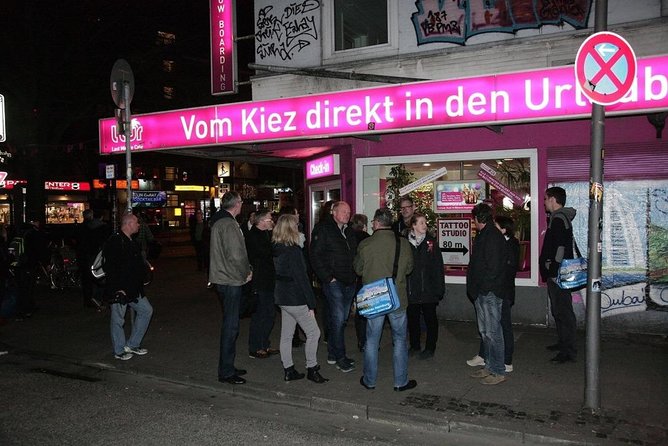 Hamburg St. Pauli and Red Light District Private Walking Tour - Meeting and Pickup Details