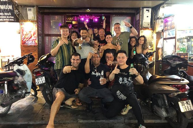 Hanoi Bar-Pub Experience Nightlife With Local Expert - Exploring Hanois Nightlife