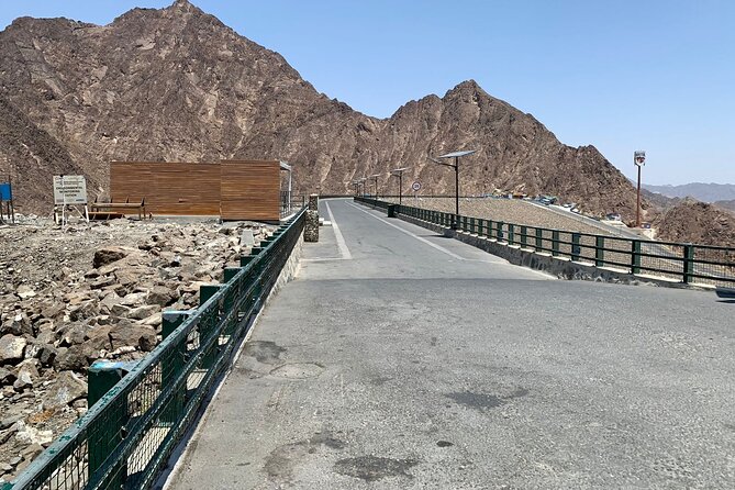 Hatta Tour With Lunch (Wadi - Dam & Lake) - Guide Profiles and Traveler Feedback