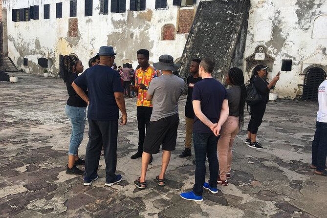 Historical Day Tour to Cape Coast, Elmina and Kakum - Trekking Kakum
