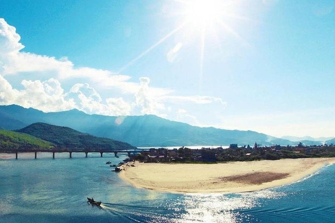 Hoi an to Hue by Private Car via Hai Van Pass With Sightseeing - Safety and Accessibility Features