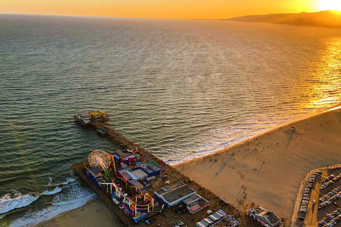 Hollywood & Beaches Helicopter Tour 50 Minutes - Passenger Weight Restrictions
